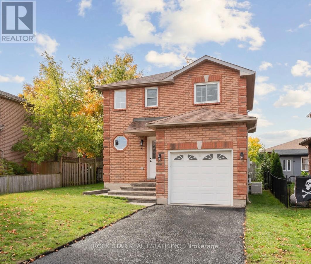 8 Ginger Dr, Barrie, ON L4N 9Z2