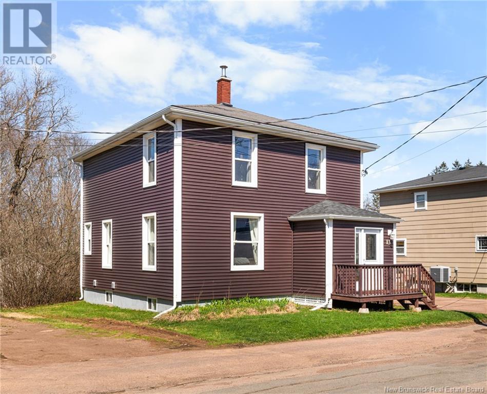 13 Union, Sackville, NB E4L 4M5