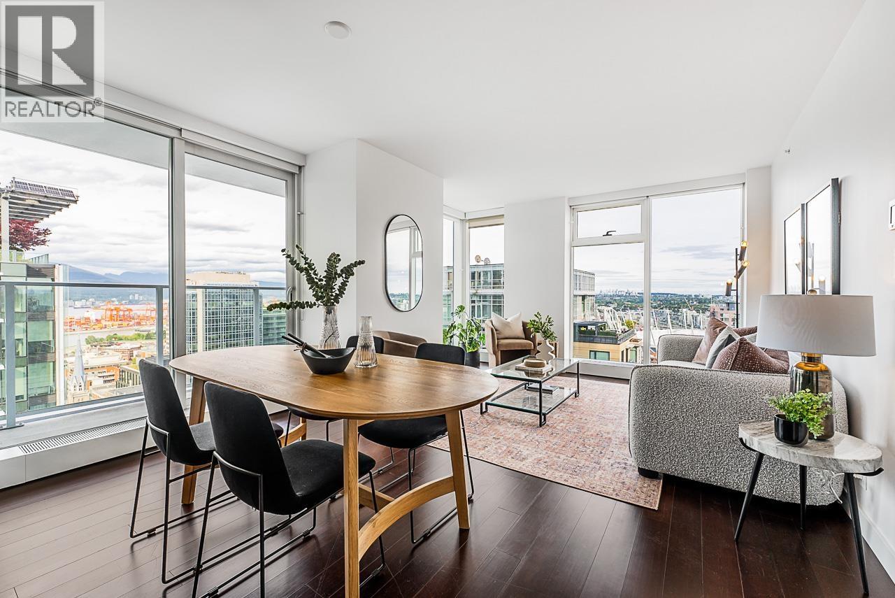 777 Richards Street Unit 3309, Vancouver, BC V6B 0M6