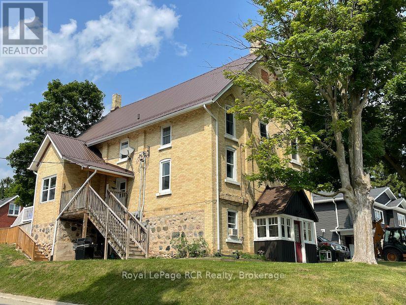 182 12th Street, Hanover, ON N4N 1T8