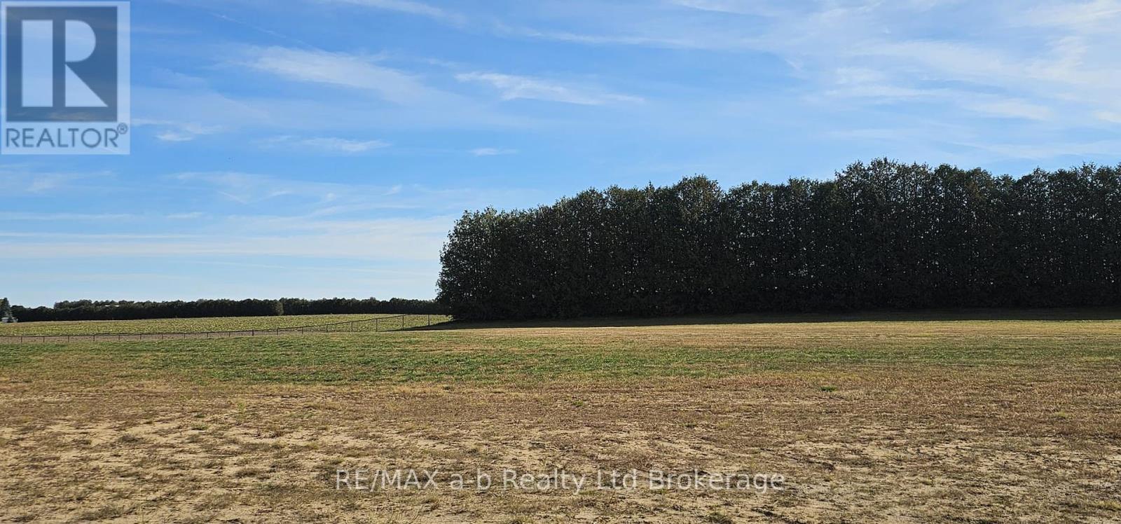 Meadowlands Drive, Norwich, ON N0J 1R0