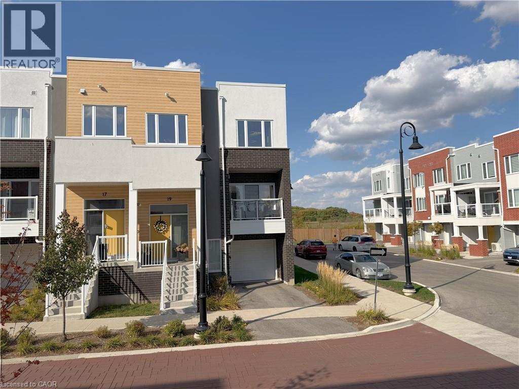 19 Visionary Avenue Unit 98, Kitchener, ON N2R 0R7