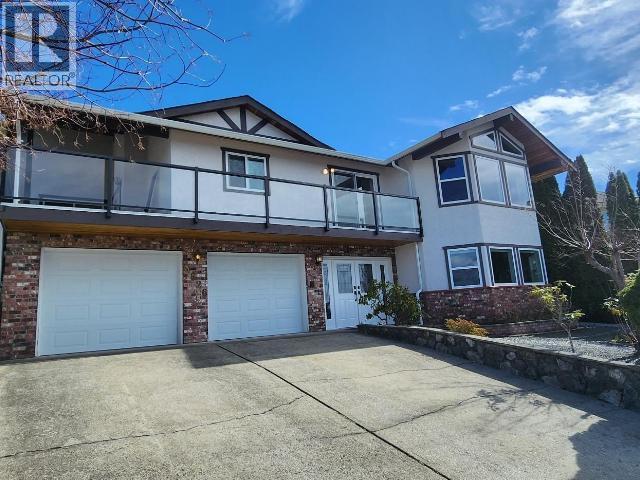 3826 Trail Pl, Powell River, BC