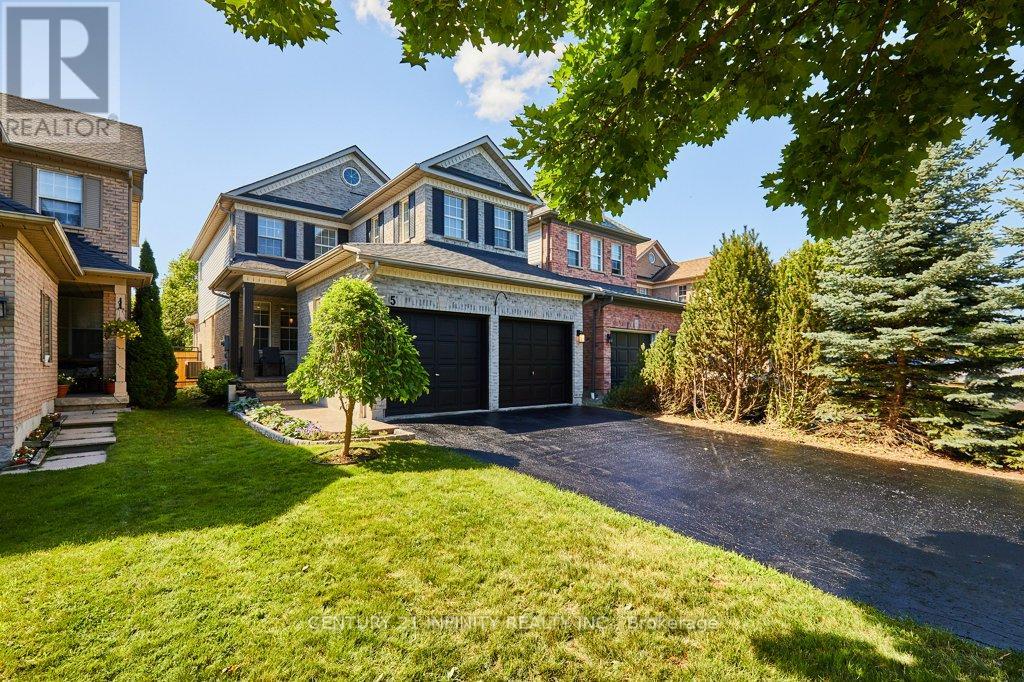 5 Blacksmith Ln, Whitby, ON L1P 1N2