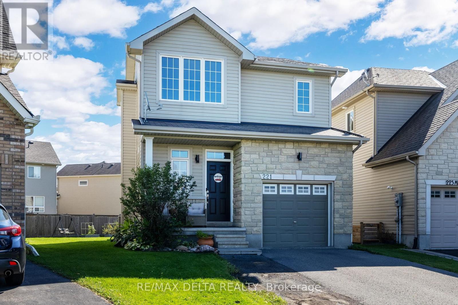 221 Mercury St, Clarence-rockland, ON K4K 0E8