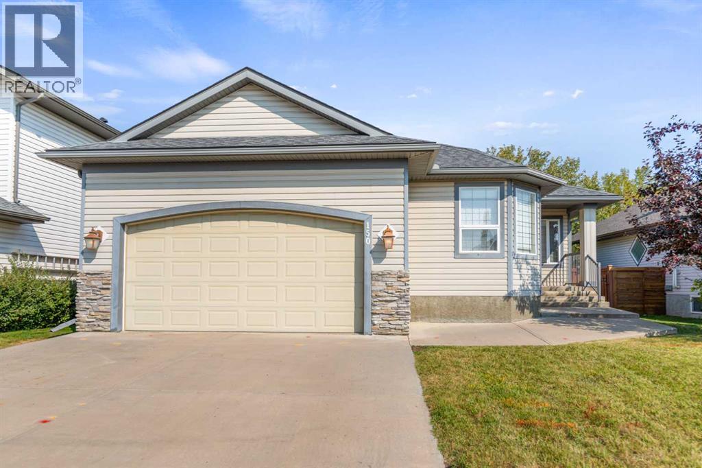 150 Parklane Dr, Strathmore, AB T1P 1V8