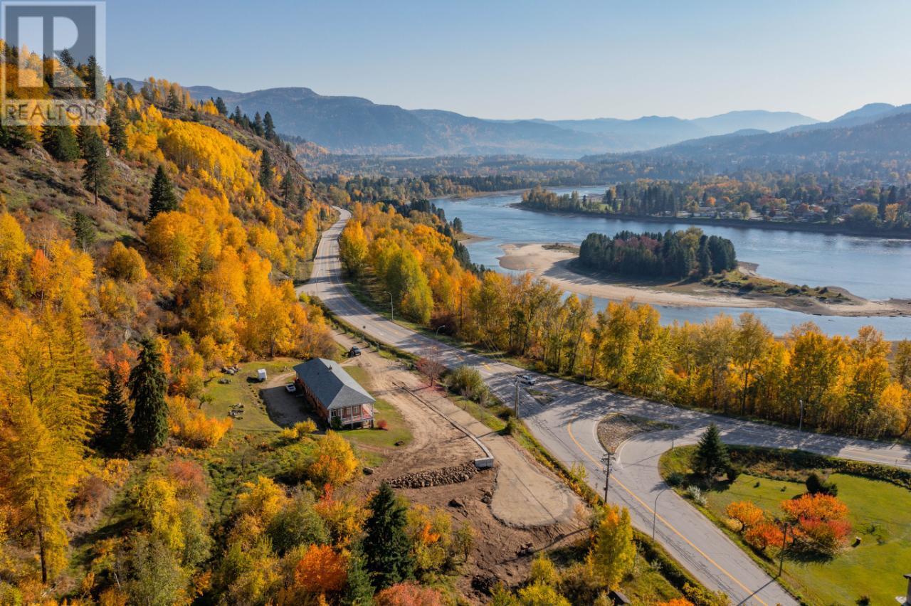 Lot B Robson Access Road, Castlegar, BC V1N 3W4