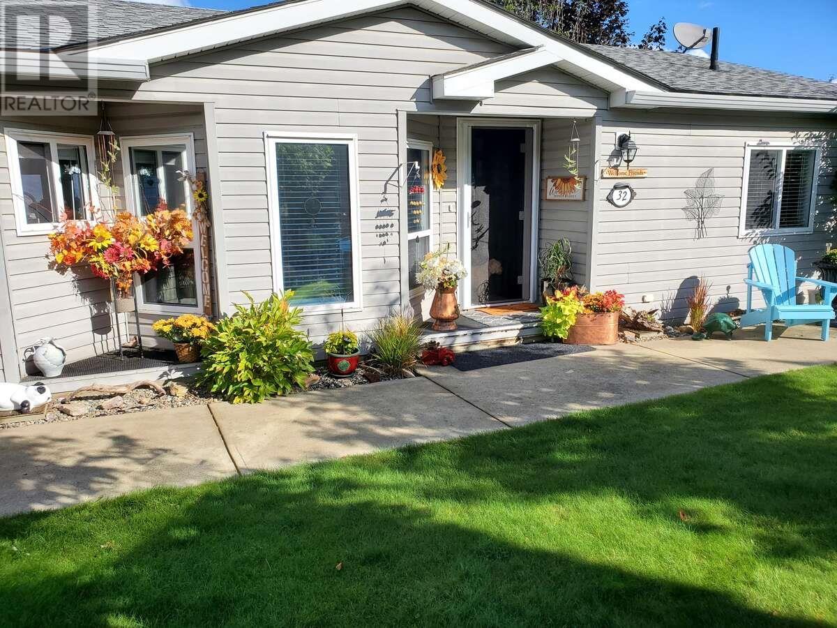 1510 Trans Canada Highway Unit 32, Sorrento, BC V0E 2W2