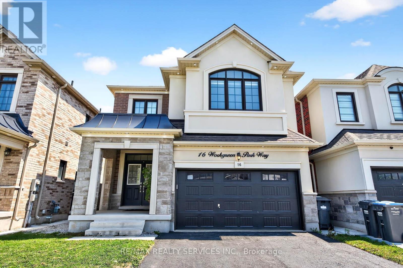 16 Workgreen Park Way, Brampton, ON L6Y 6J5