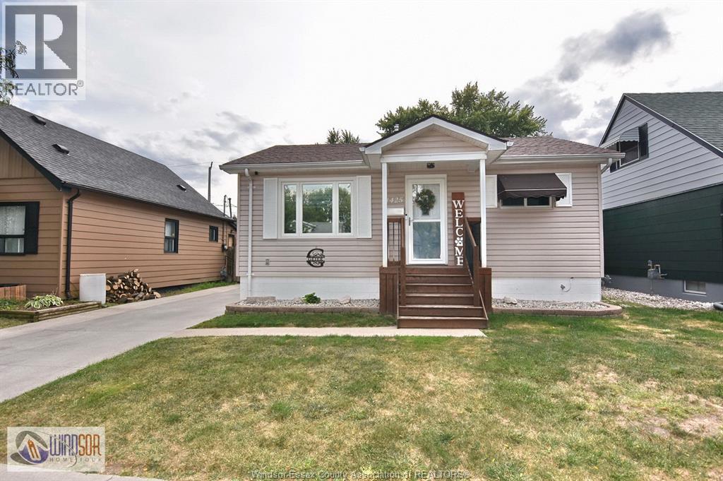 1425 Arthur, Windsor, ON N8Y 3Y8