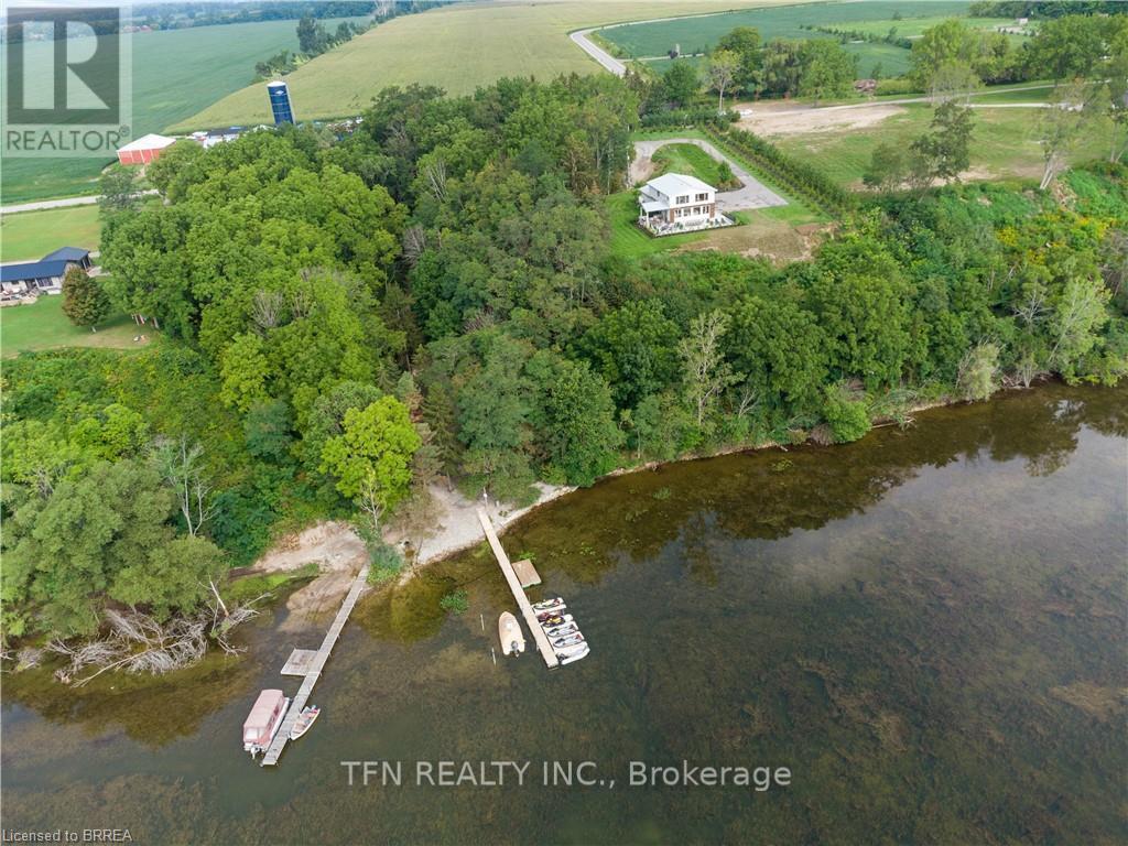 434 Front Rd, Norfolk Delhi, ON N0E 1P0