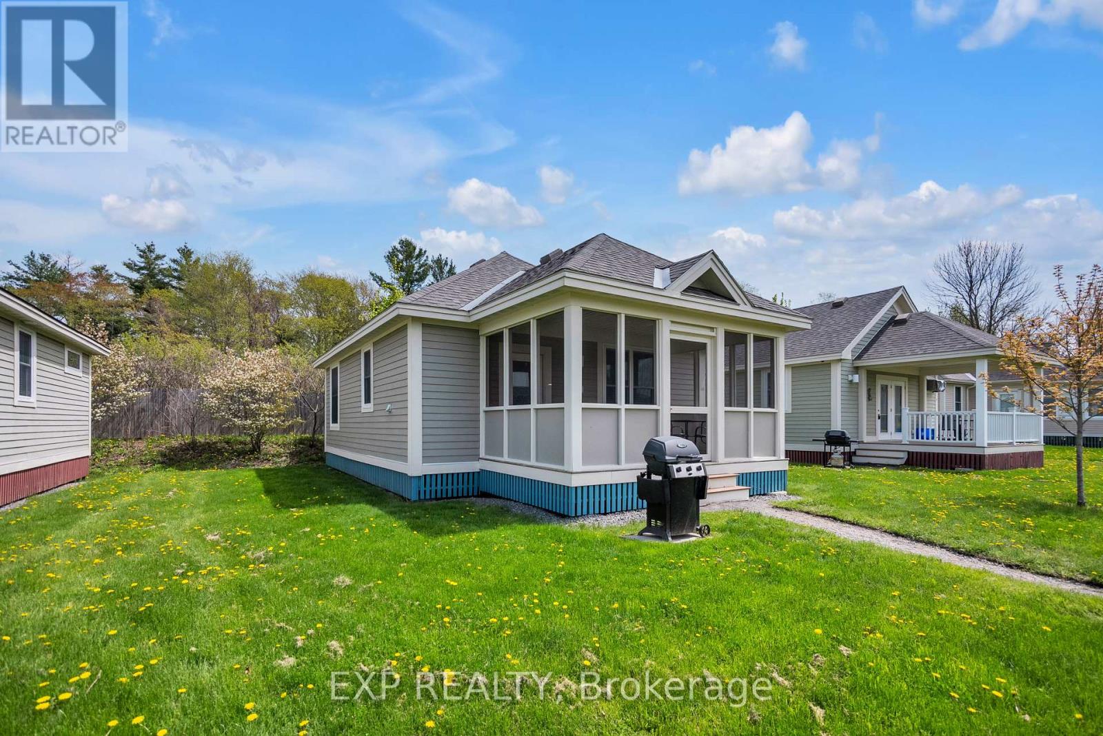 48 Meadowview Ln, Prince Edward County Athol, ON K0K 1P0