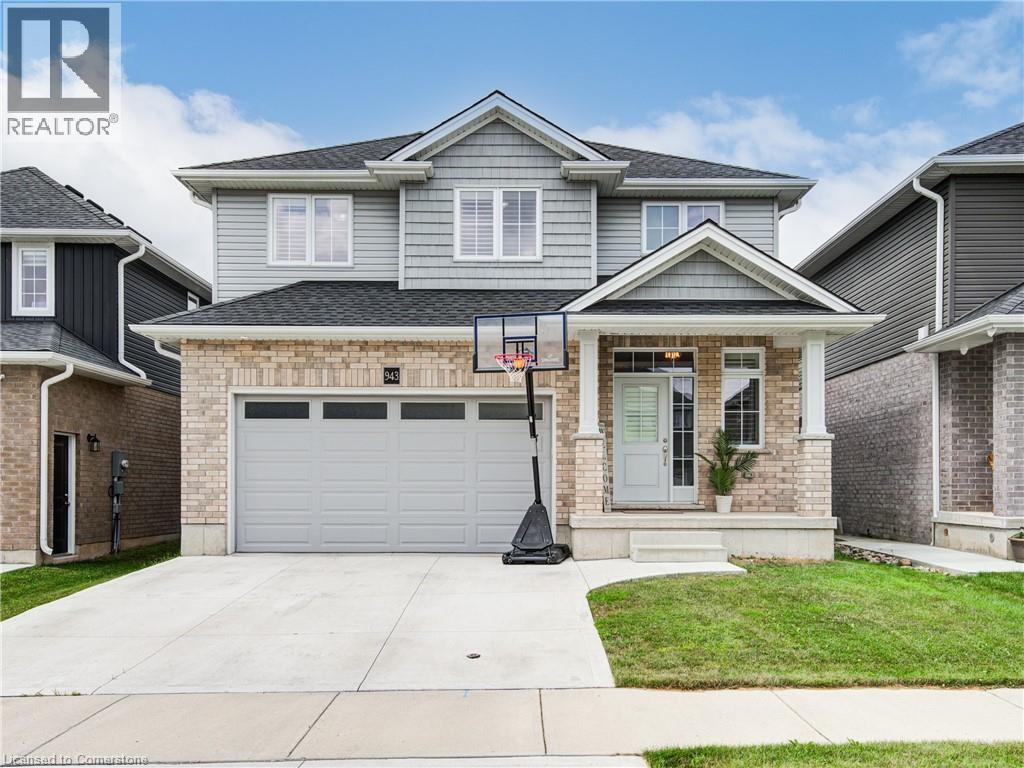 943 Downing Dr, Woodstock, ON N4T 0E1