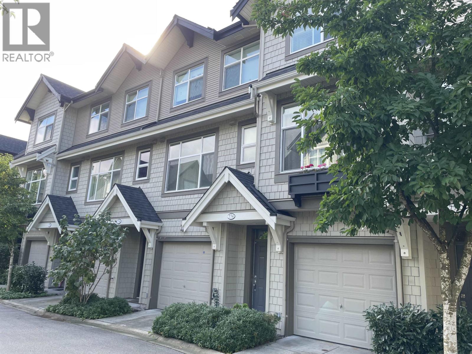 774 Orwell St, North Vancouver, BC V7J 0A5