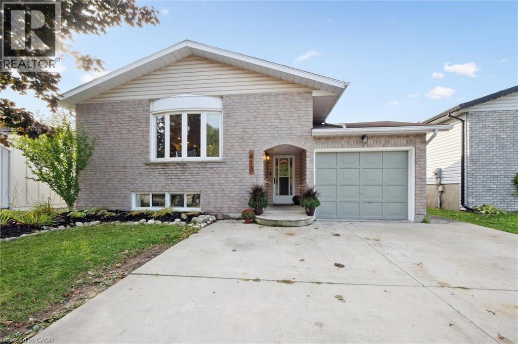 413 Scott Rd, Cambridge, ON N3C 4A5