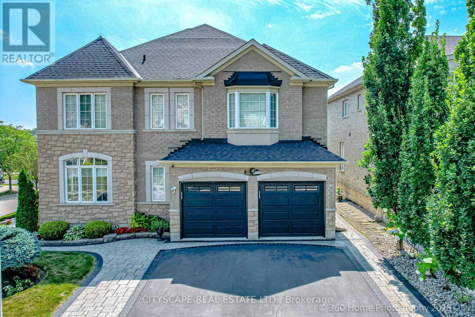 4 Hellyer Ave, Brampton, ON L6Y 0M3