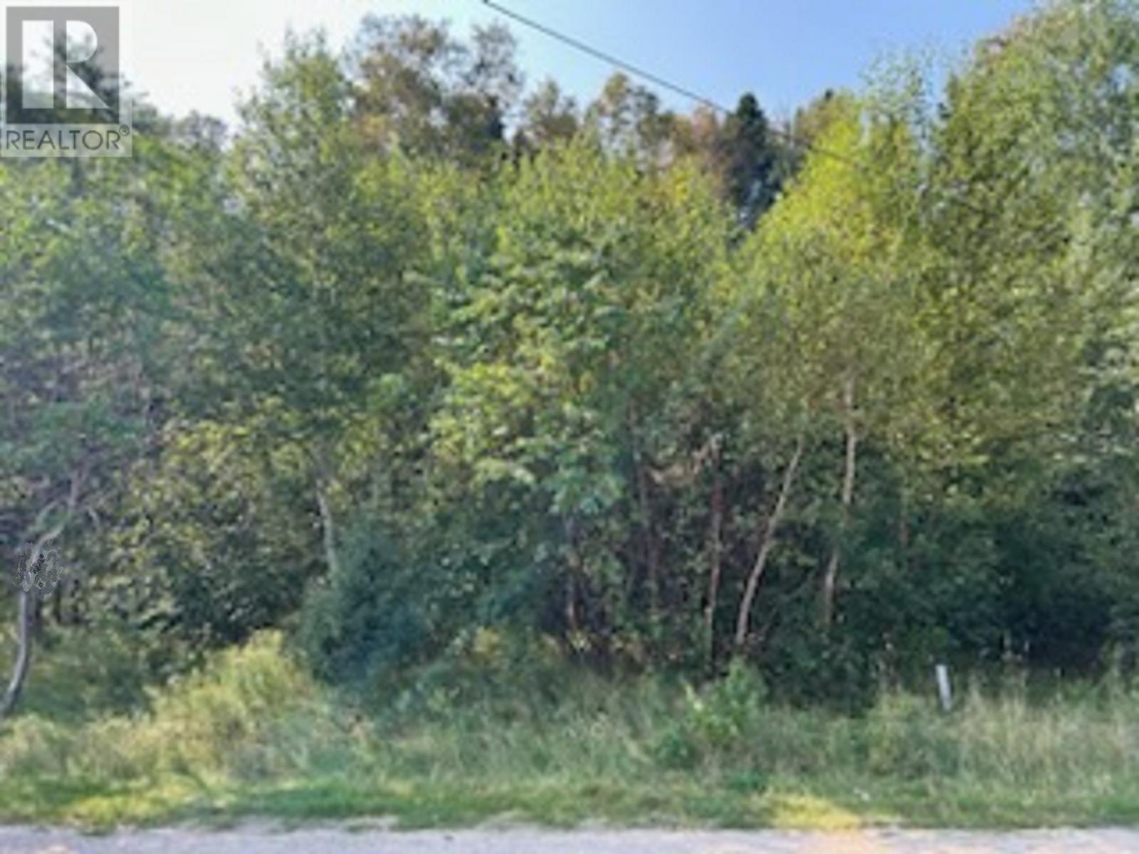 142 Main St, Traytown, NL A0G 4K0