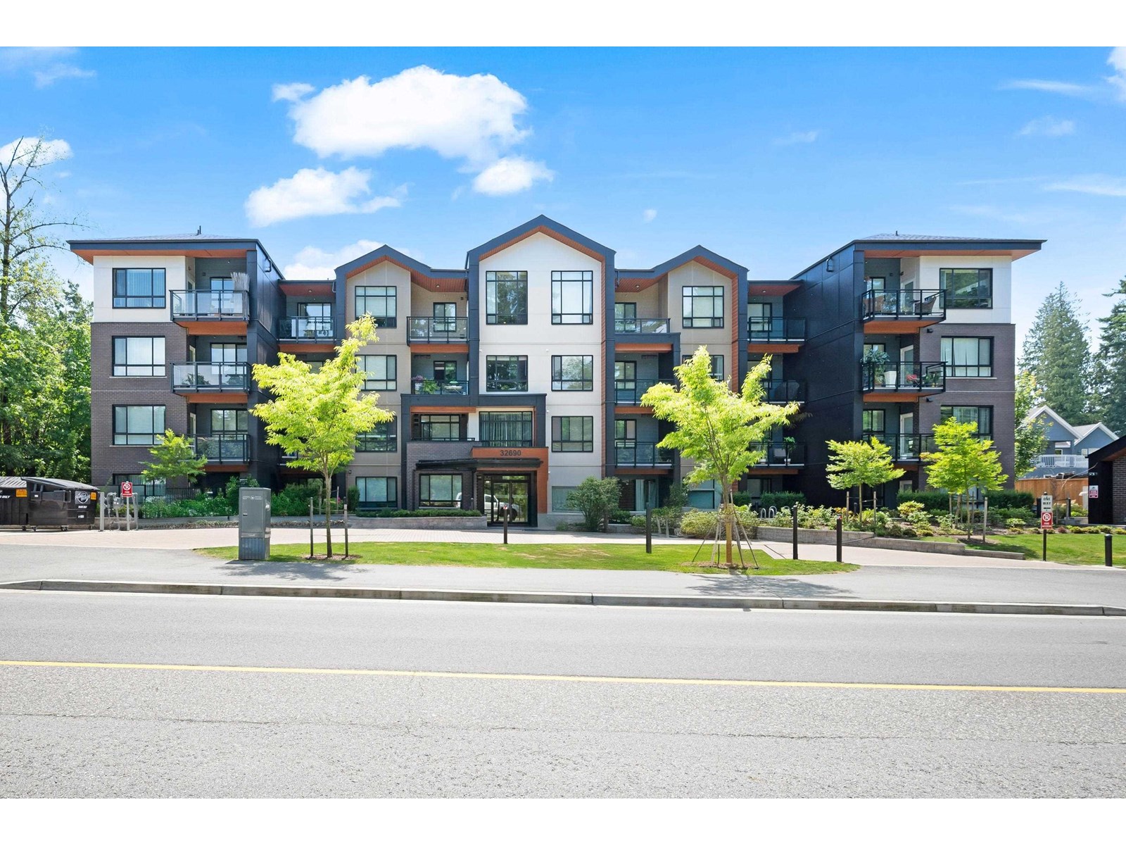 32690 14 Avenue Unit 201, Mission, BC V2V 0K5