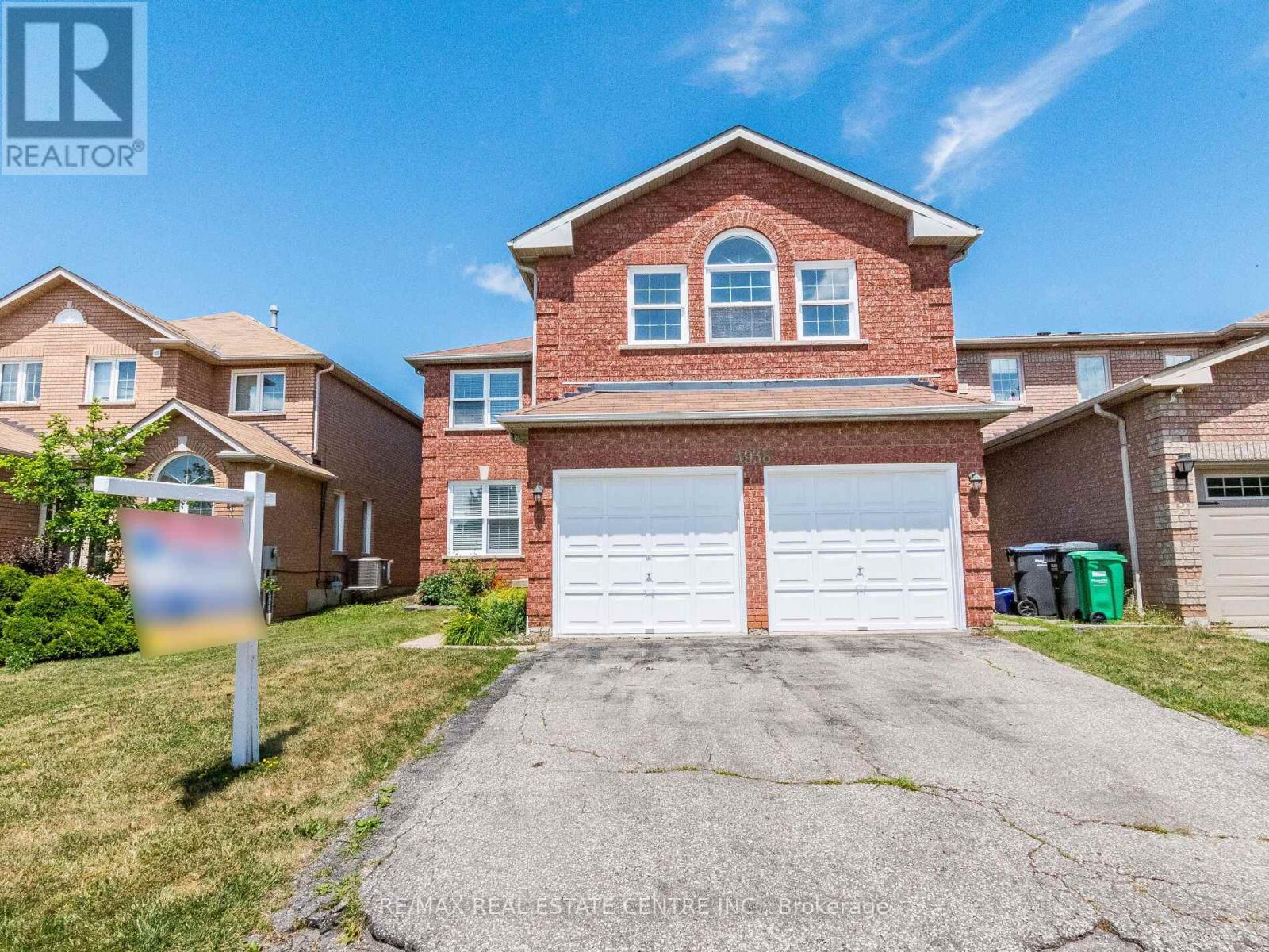 4938 Rosebush Rd, Mississauga, ON L5M 5M9