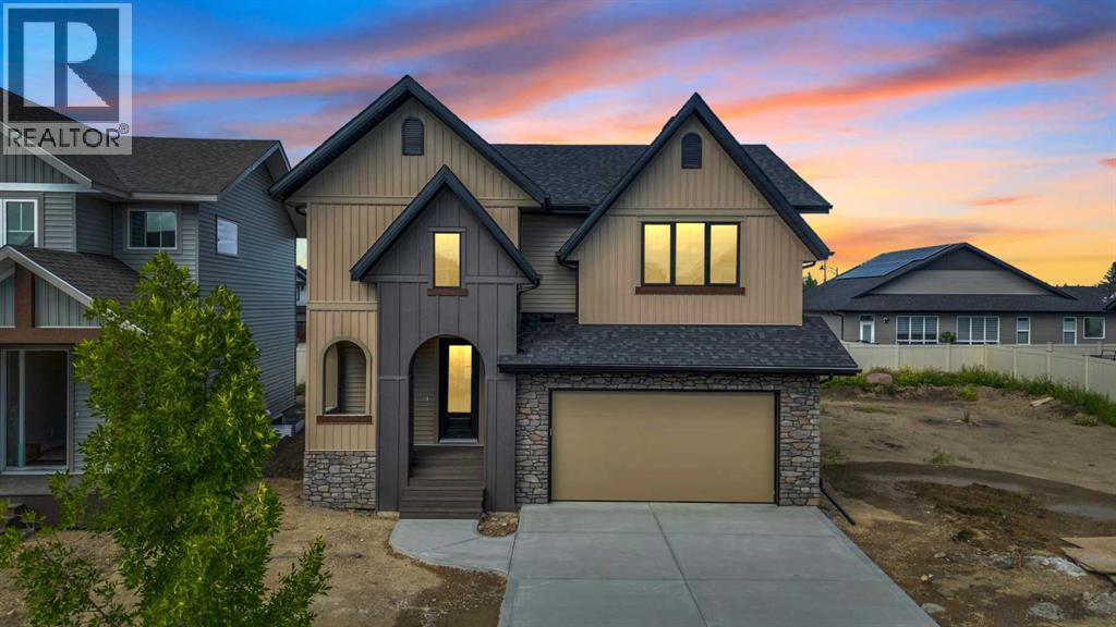 20 Eaton Cres, Red Deer, AB T4P 3C9