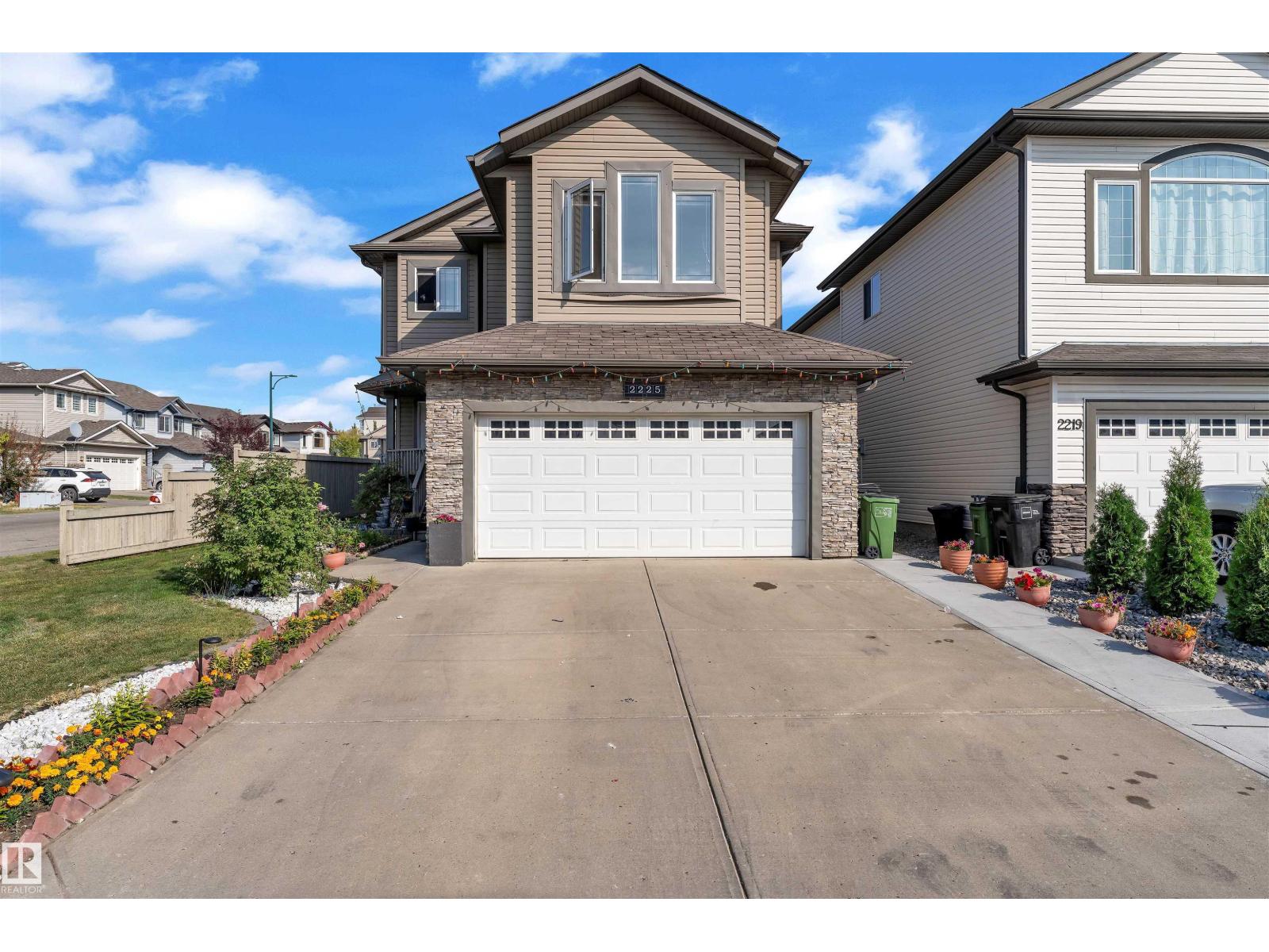 32 St Nw Unit 2225 #b, Edmonton, AB T6T 0K6