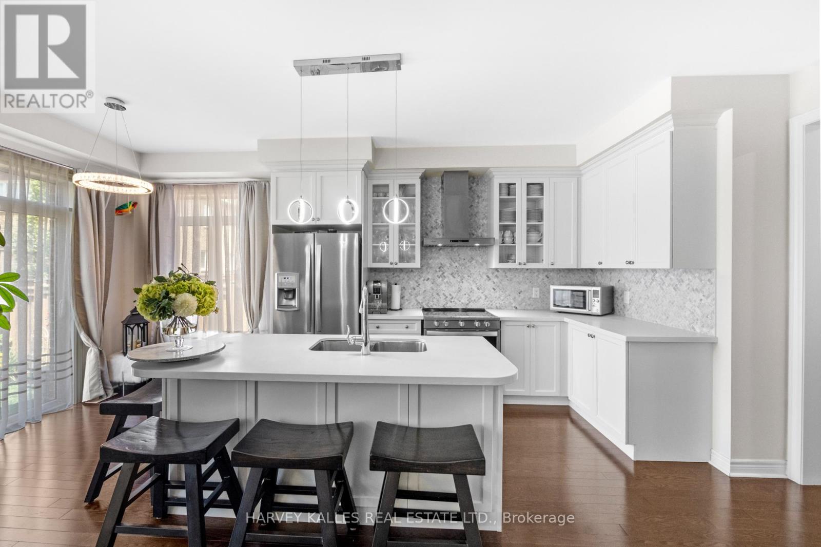 235 Harold Dent Trl N, Oakville Go Glenorchy, ON L6M 1S3