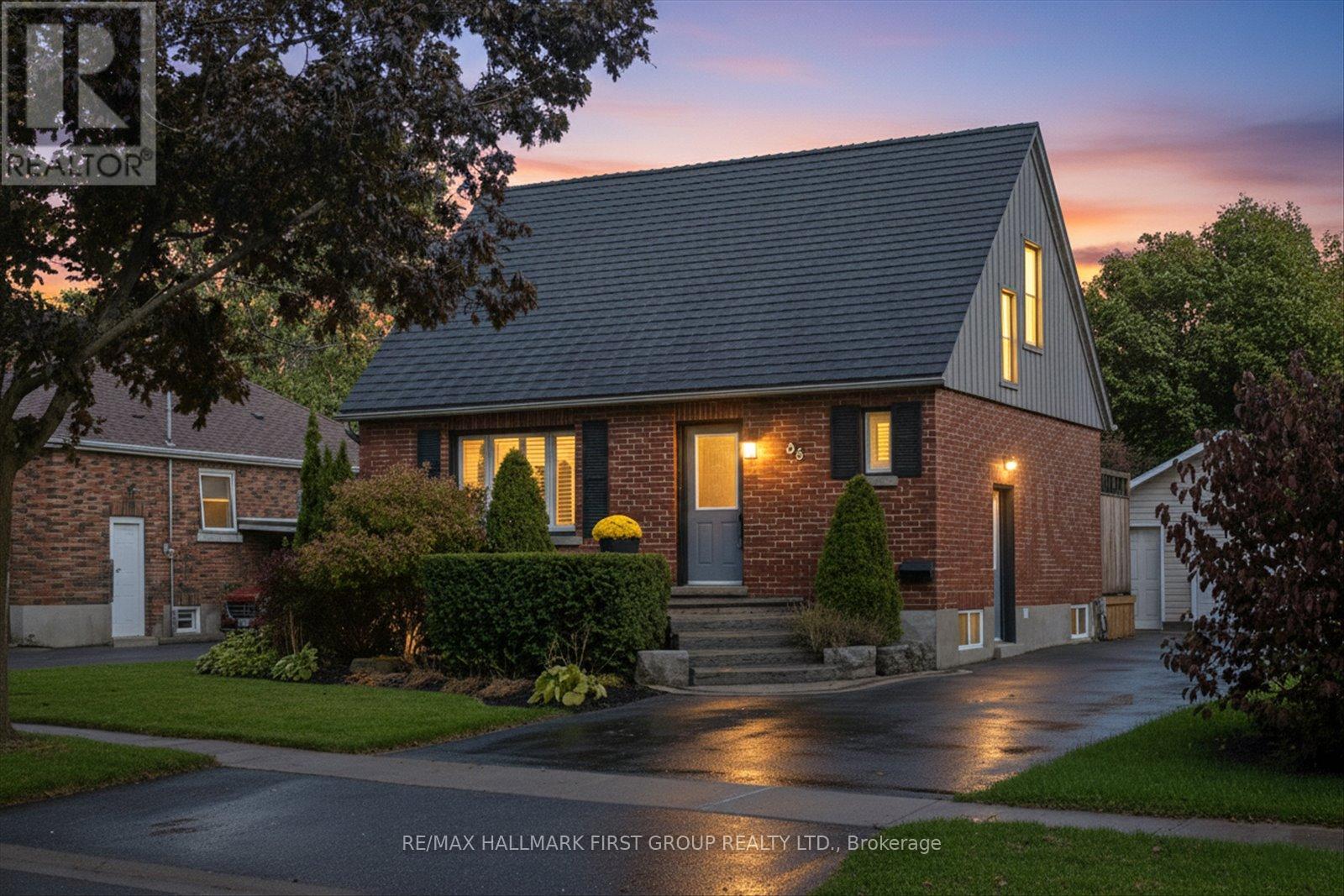 23 Flett St, Clarington, ON L1C 2J9