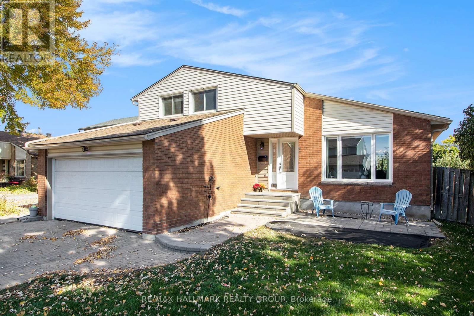 1118 Chateau Cres, Ottawa, ON K1C 2E1