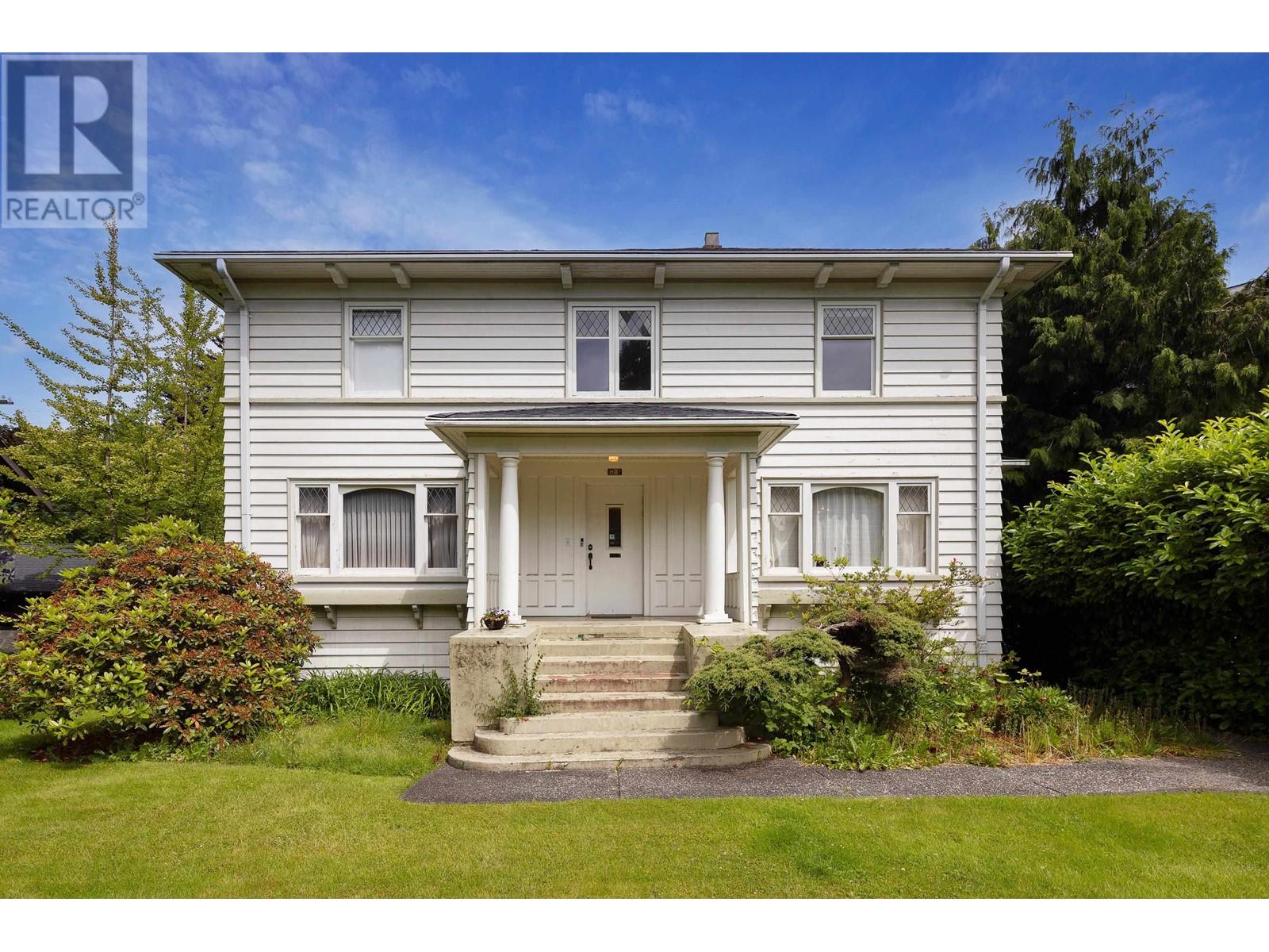 1121 W 16th Ave, Vancouver, BC V6H 1S7