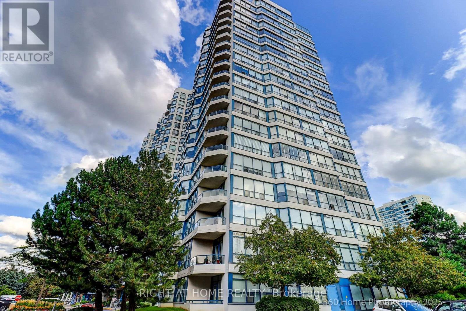 912 1 Clark Ave W, Vaughan, ON L4J 7Y5