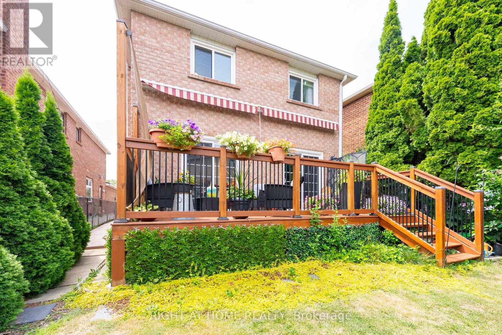 259 Tall Grass Trl, Vaughan, ON L4L 3P7