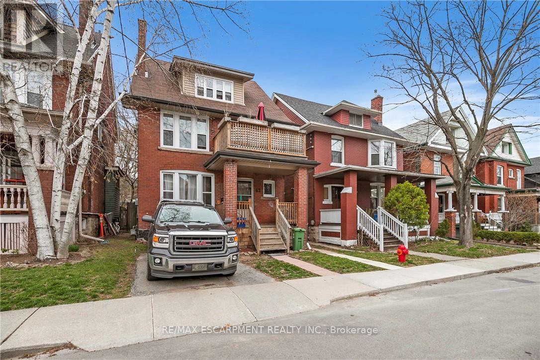 62 Barnesdale Ave S, Hamilton, ON L8M 2V4