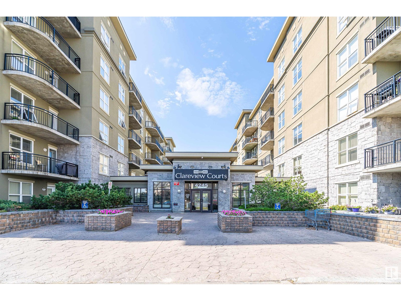 4245 139 Avenue Northwest #1-110, Edmonton, AB T5L 3E8