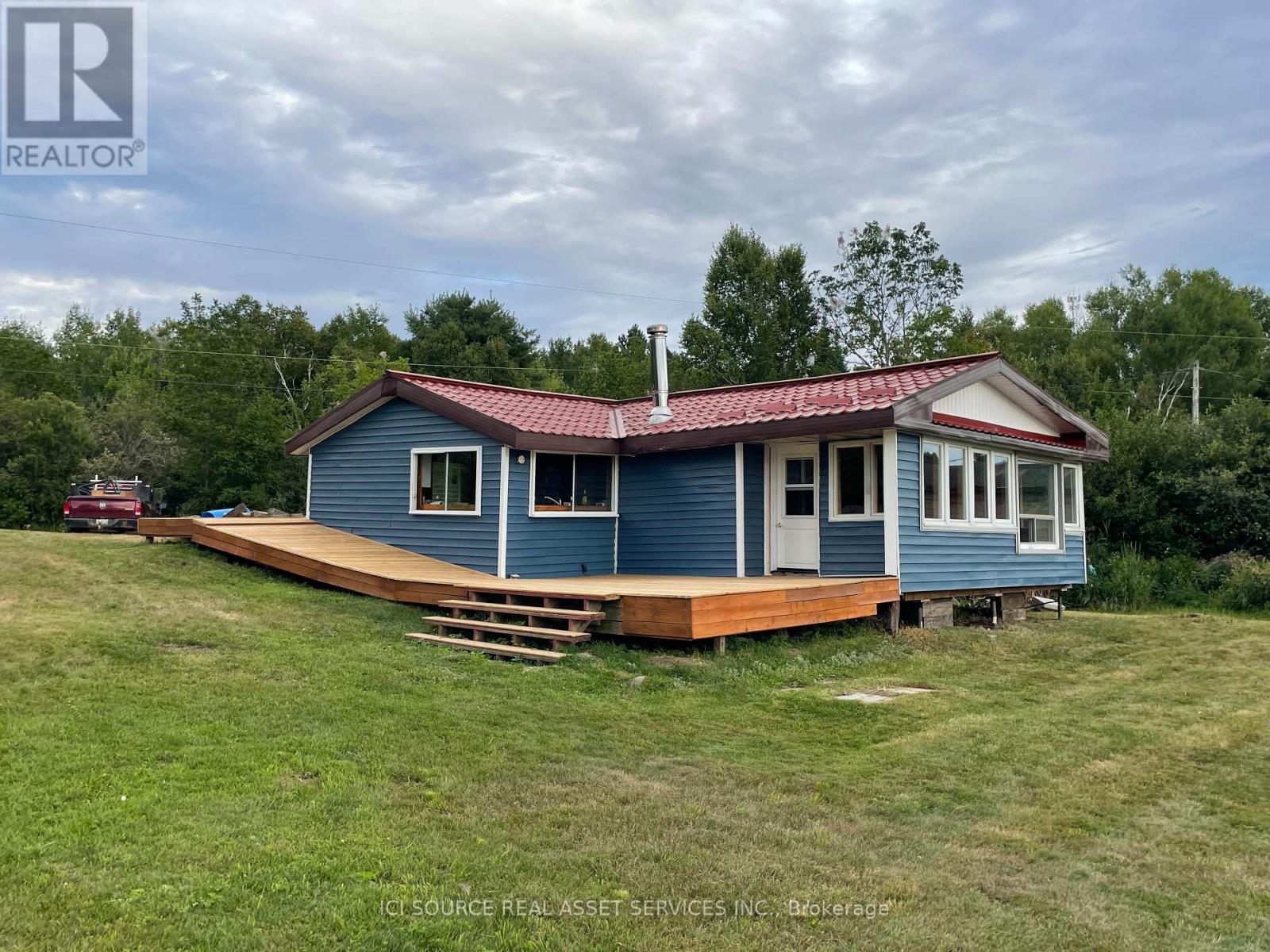 596 Ham Lake Rd E #c, Killarney, ON P0M 1A0