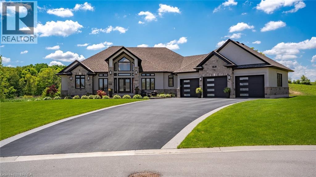 41 Ruijs Blvd, Brantford, ON N3T 0E1