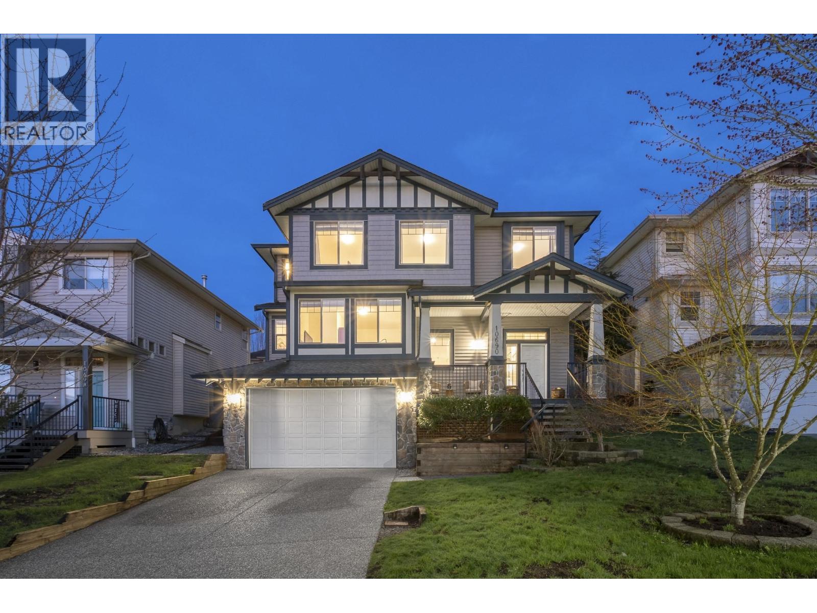 247 Street Unit 10690 #a, Maple Ridge, BC V2W 0A6
