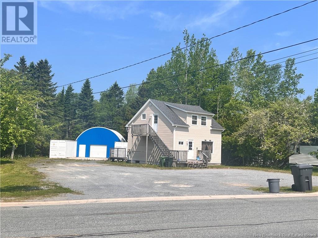 355 Hampton Rd, Quispamsis, NB E2E 4W1