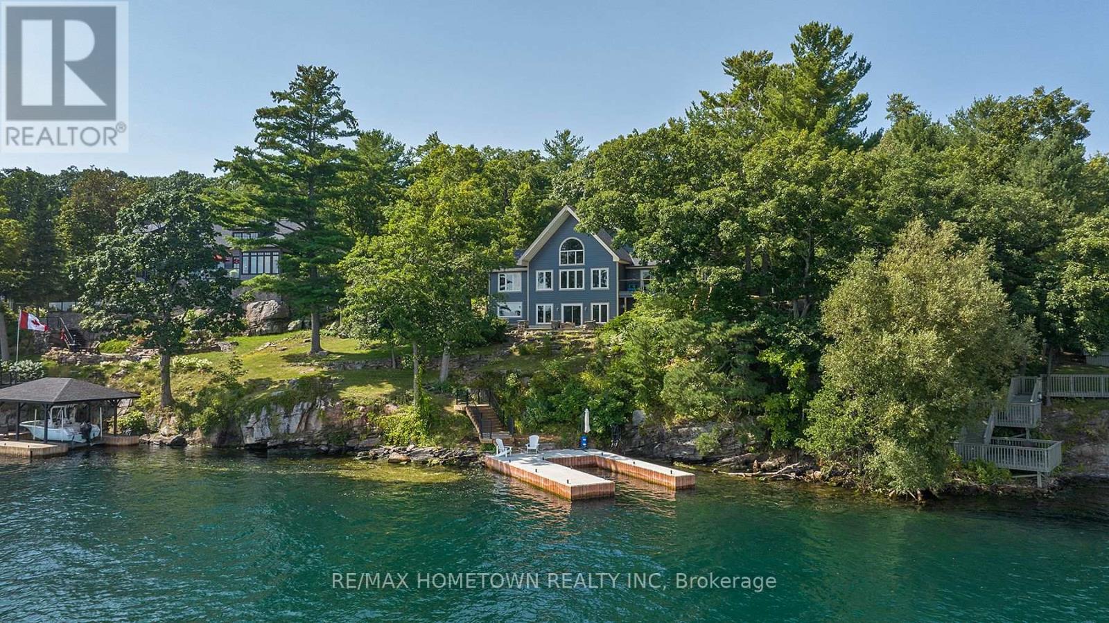 41 Riverview Dr, Leeds And The Thousand Islands, ON K0E 1V0