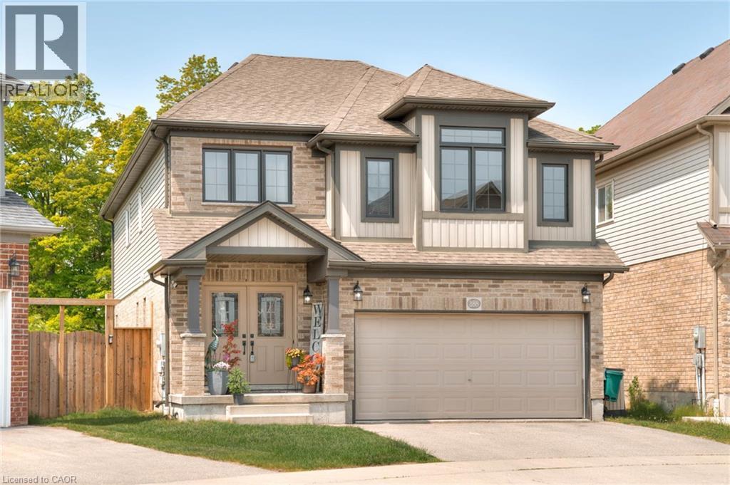 288 Steepleridge St, Kitchener, ON N2P 0B4