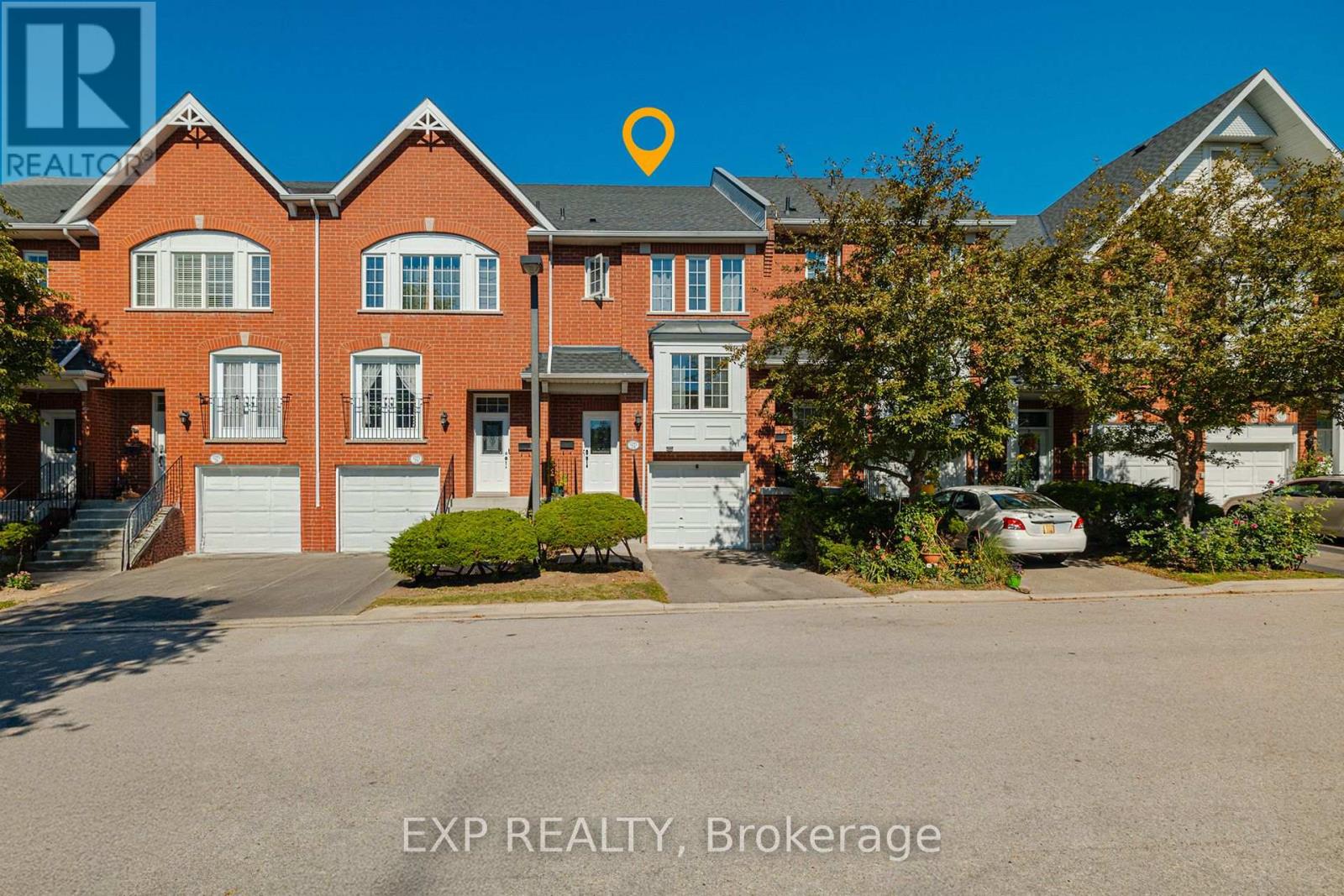 24 1591 South Parade Ct, Mississauga, ON L5M 6E9