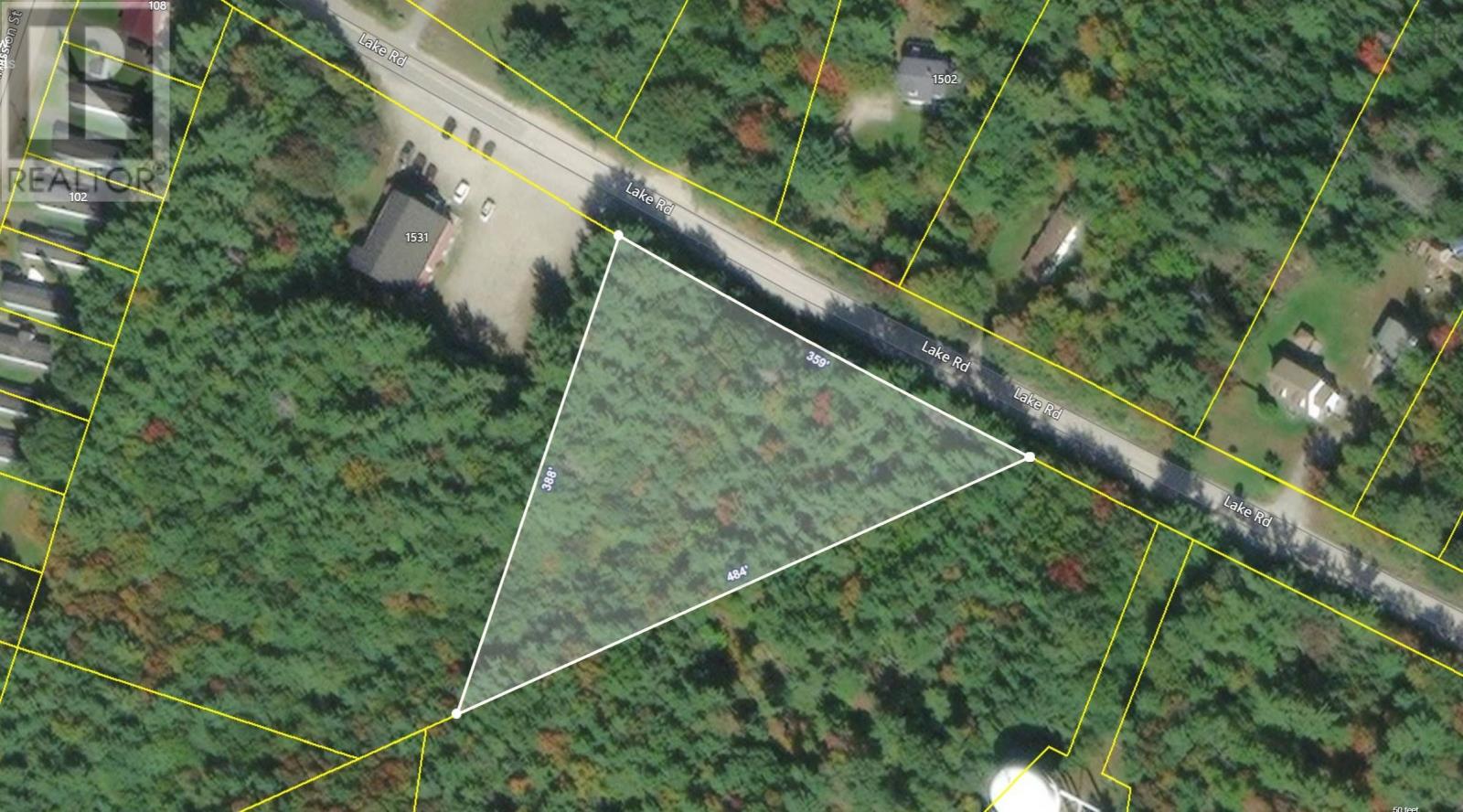 13 Lake Rd, Shelburne, NS B0T 1W0
