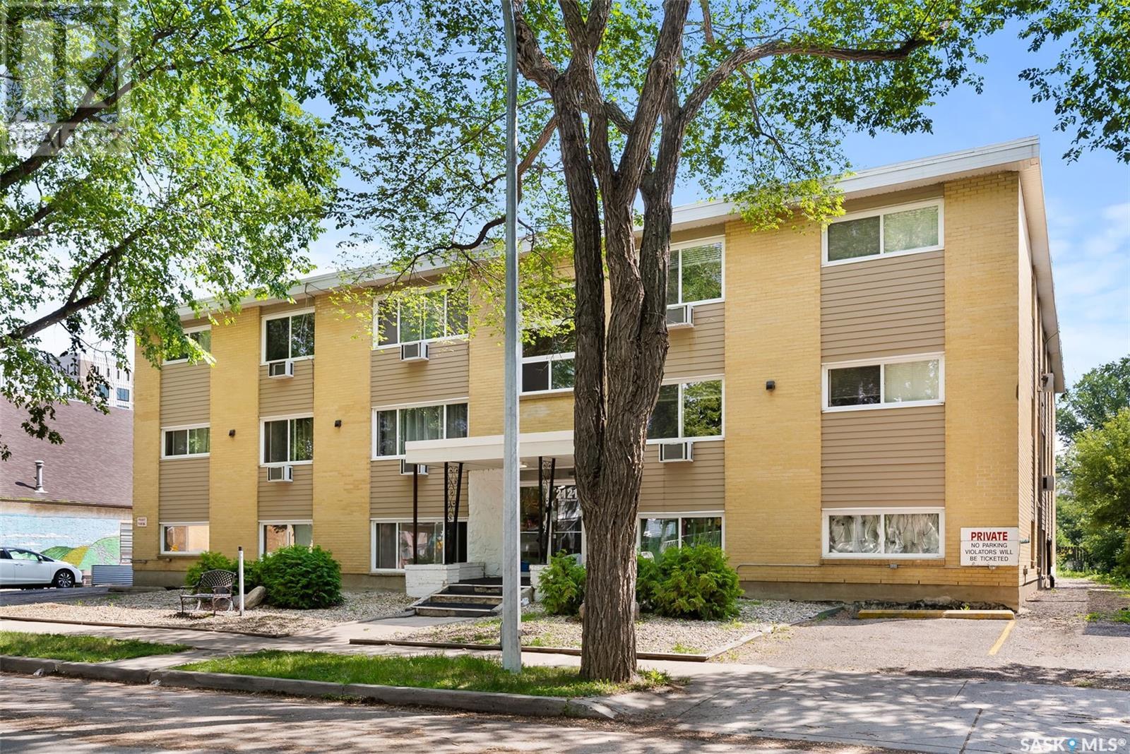 2121 Rae Street Unit 10, Regina, SK S4T 2E8