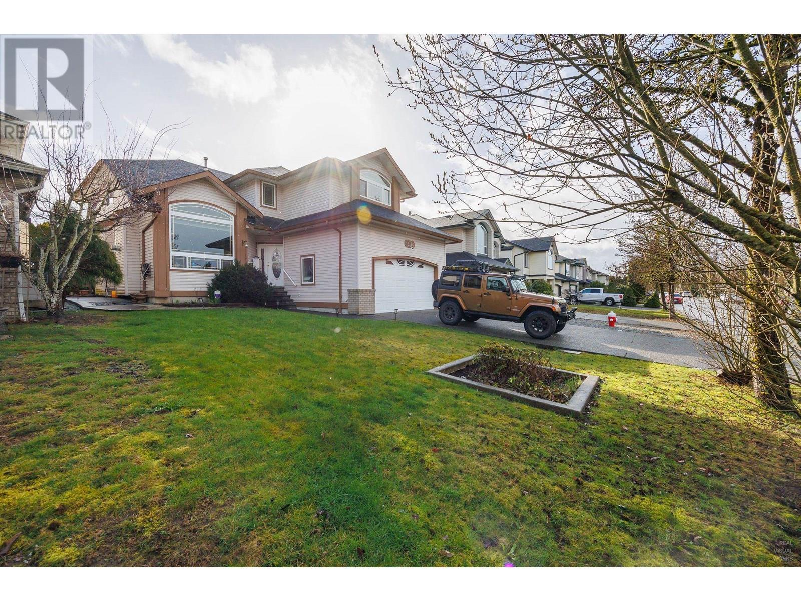 201 Street Unit 12166 #b, Maple Ridge, BC V2X 3J8