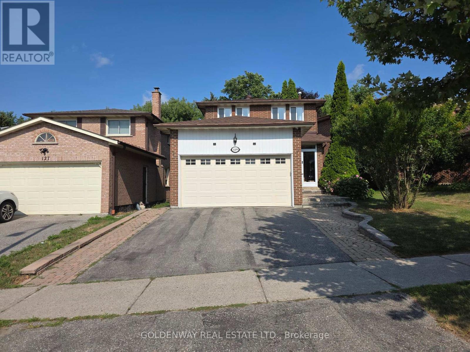 129 Major Buttons Dr, Markham, ON L3P 3X7