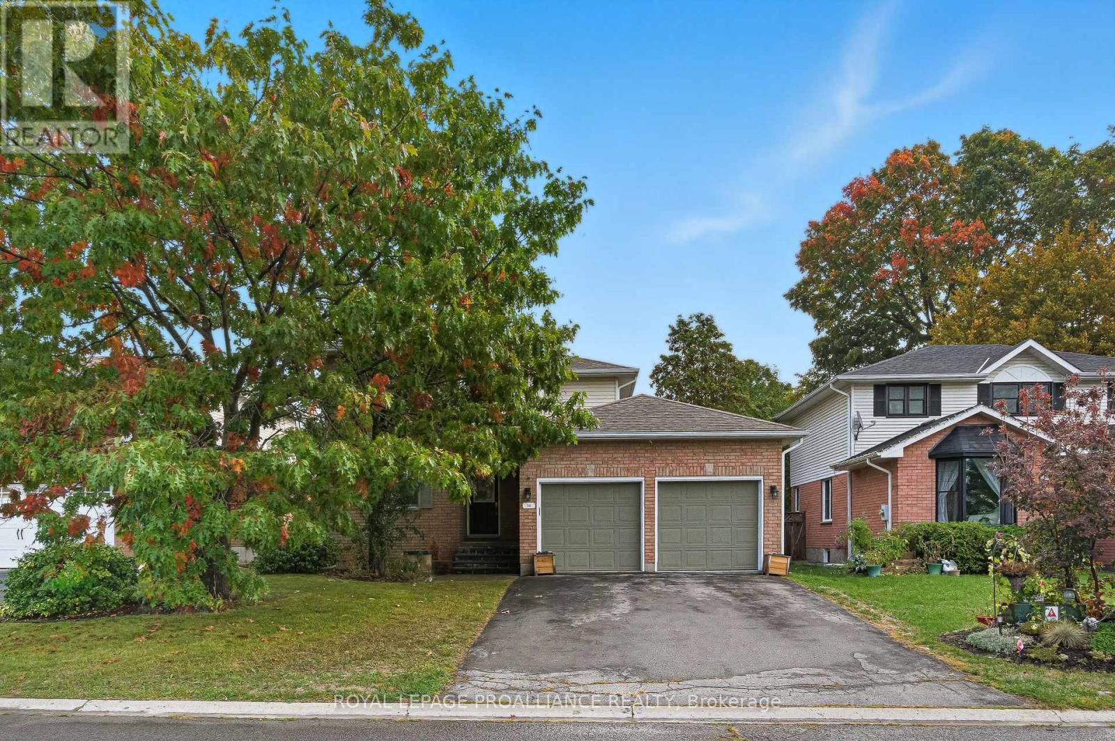 34 Forchuk Cres, Quinte West, ON K8V 6N2