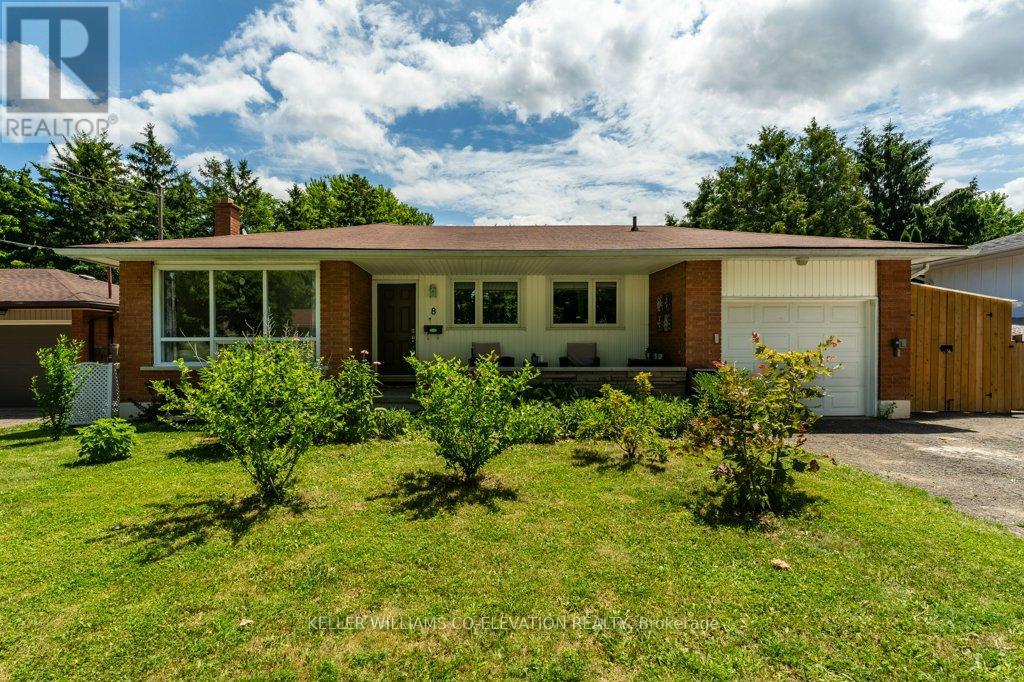 8 Ramlee Rd, St. Catharines, ON L2M 2K5