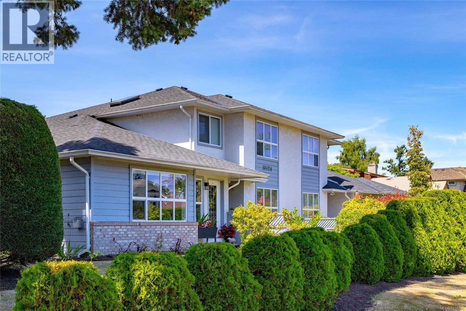 10124 Resthaven Drive #d, Sidney, BC V8L 3G6