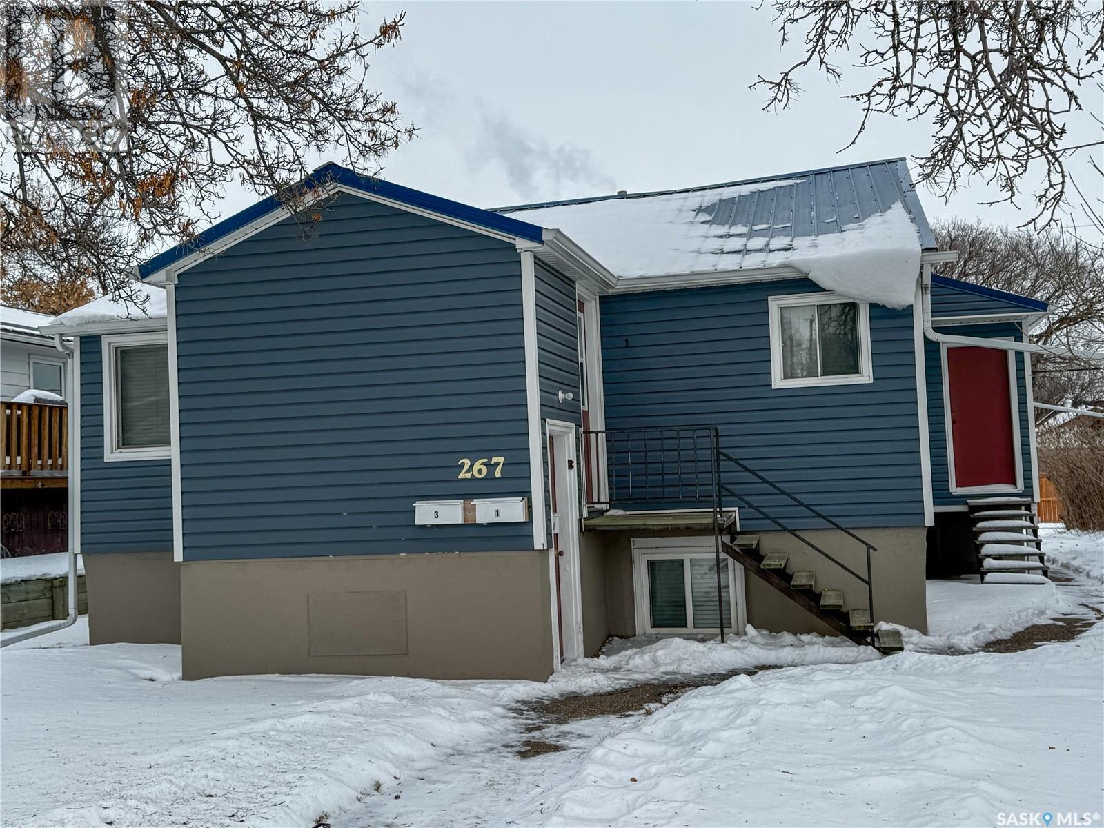 267 7 Avenue Northwest, Swift Current, SK S9H 0Y9