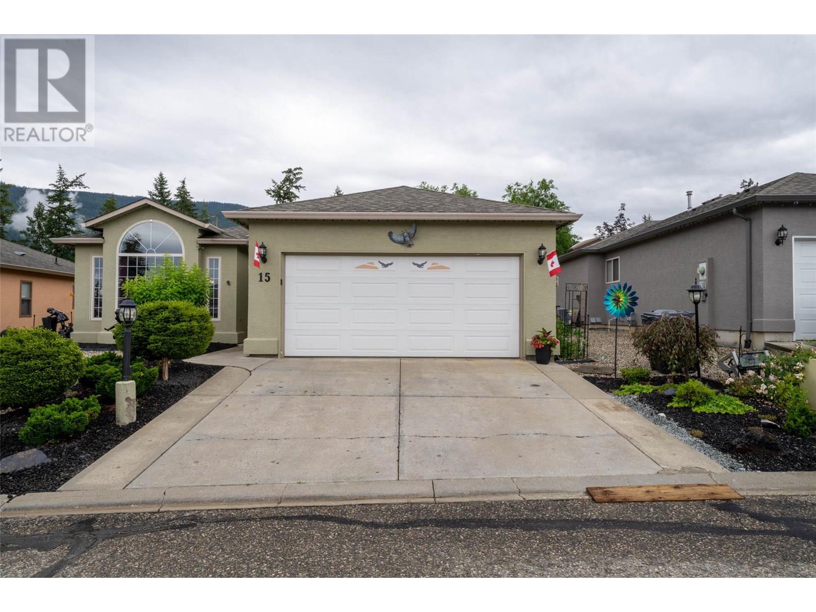 2595 Catherine Place Unit 15, Armstrong, BC V0E 1B1
