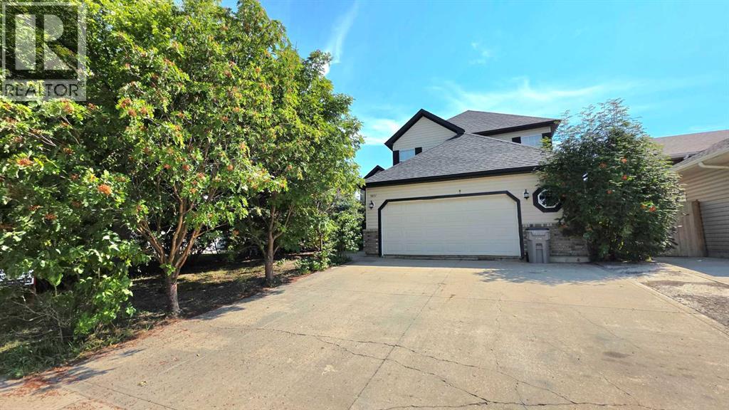 66 Avenue Unit 9857, Grande Prairie, AB T8W 2S1